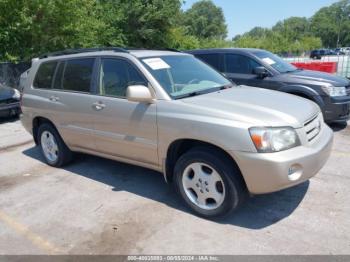  Salvage Toyota Highlander