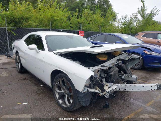  Salvage Dodge Challenger