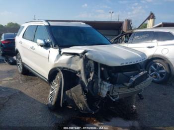  Salvage Ford Explorer