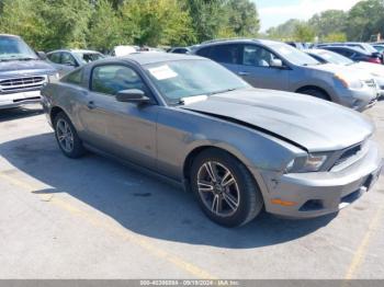  Salvage Ford Mustang