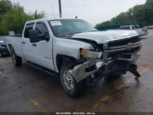  Salvage Chevrolet Silverado 2500