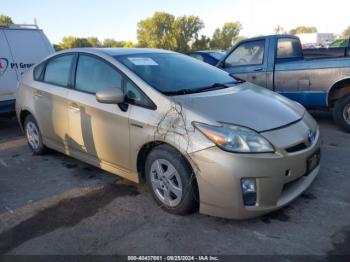  Salvage Toyota Prius