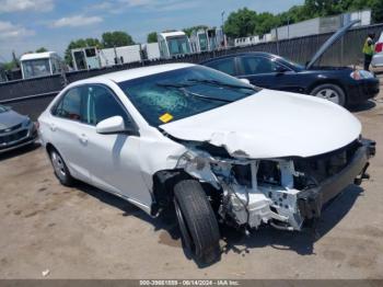  Salvage Toyota Camry