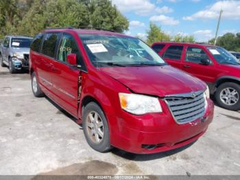  Salvage Chrysler Town & Country