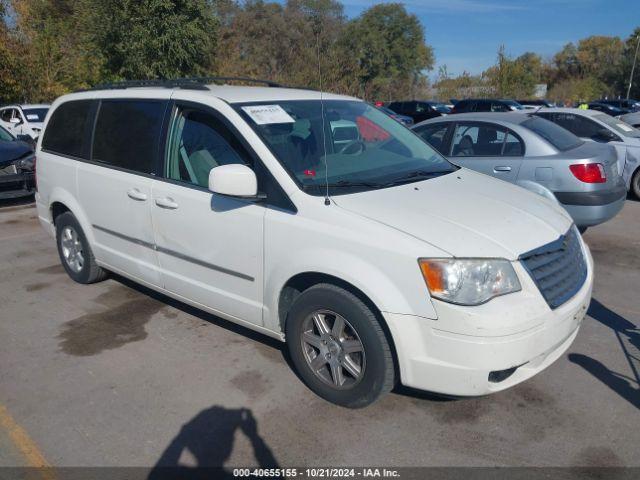  Salvage Chrysler Town & Country