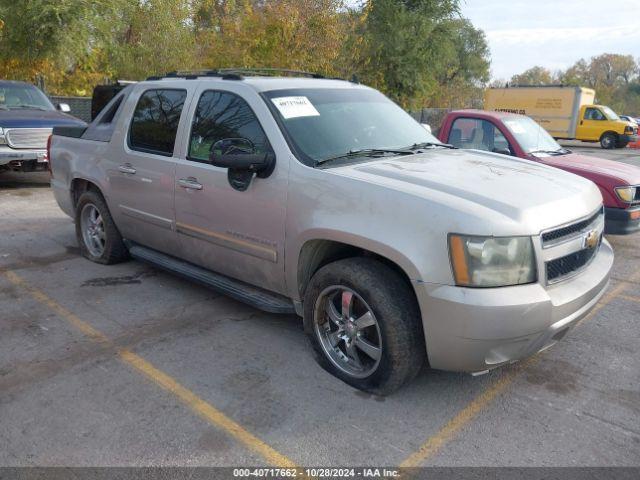  Salvage Chevrolet Avalanche 1500