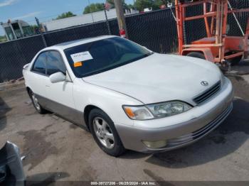  Salvage Lexus Es