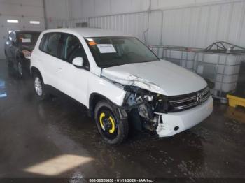  Salvage Volkswagen Tiguan