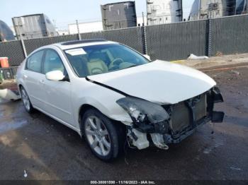  Salvage Nissan Maxima