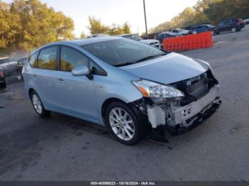  Salvage Toyota Prius v