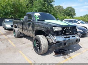  Salvage Chevrolet Silverado 2500