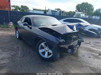  Salvage Dodge Challenger