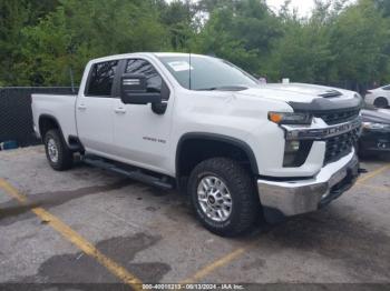  Salvage Chevrolet Silverado 2500