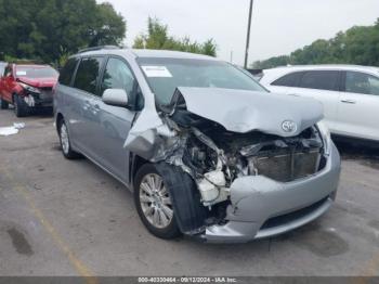  Salvage Toyota Sienna