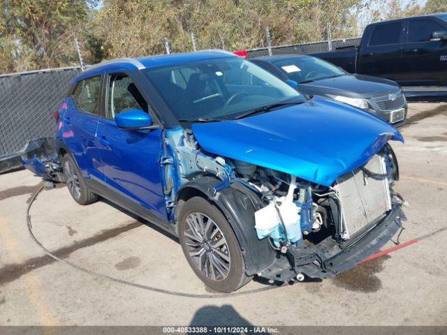  Salvage Nissan Kicks