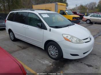  Salvage Toyota Sienna