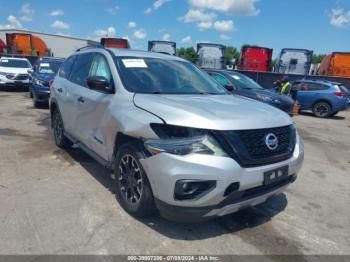  Salvage Nissan Pathfinder