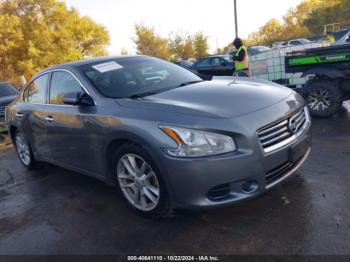  Salvage Nissan Maxima