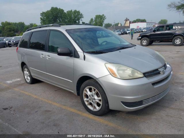  Salvage Toyota Sienna