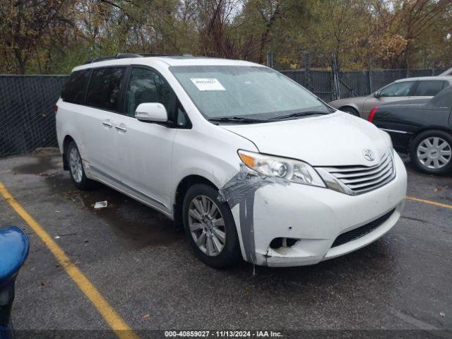  Salvage Toyota Sienna