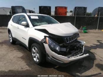  Salvage Jeep Compass