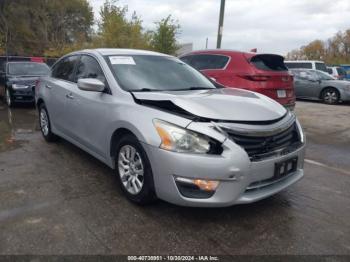  Salvage Nissan Altima