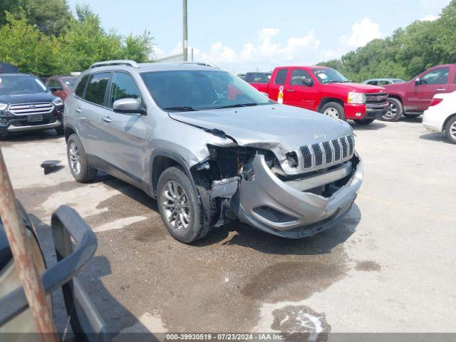  Salvage Jeep Cherokee