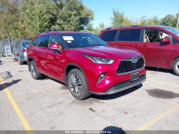  Salvage Toyota Highlander