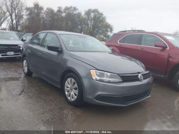  Salvage Volkswagen Jetta