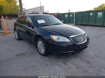  Salvage Chrysler 200