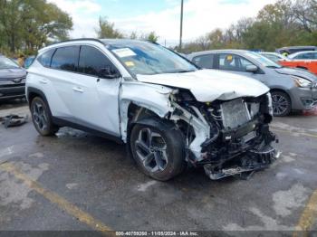  Salvage Hyundai TUCSON