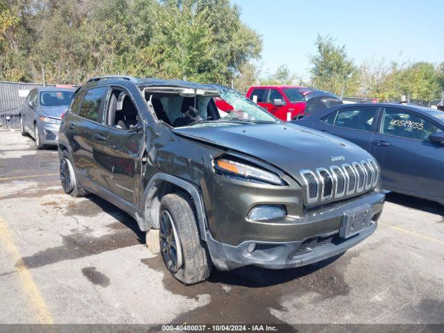  Salvage Jeep Cherokee