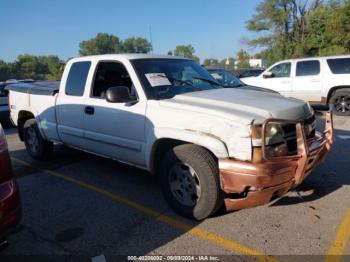  Salvage Chevrolet Silverado 1500