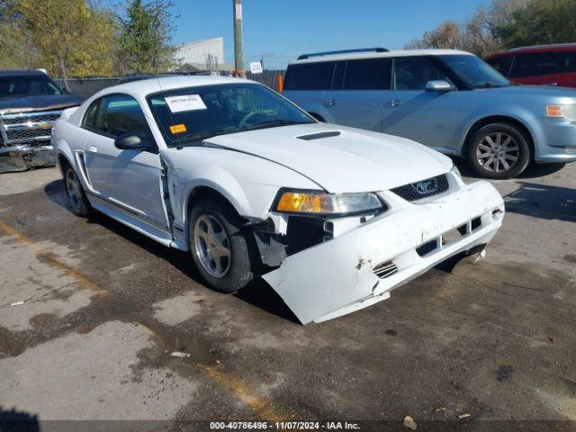  Salvage Ford Mustang