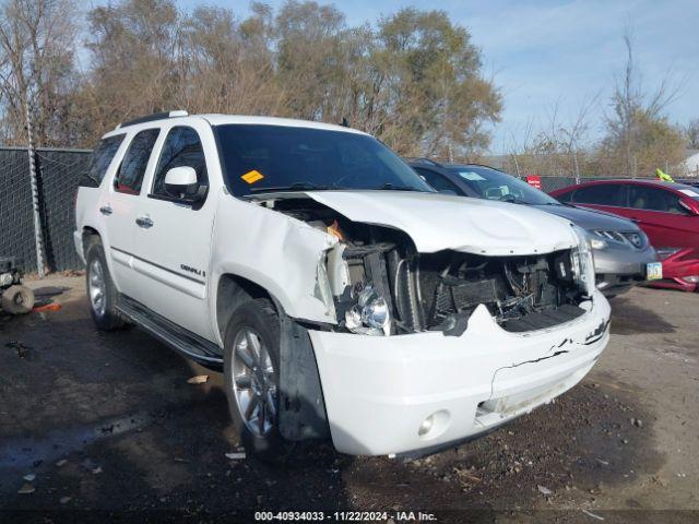  Salvage GMC Yukon