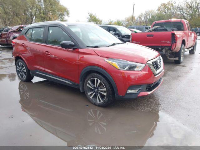  Salvage Nissan Kicks