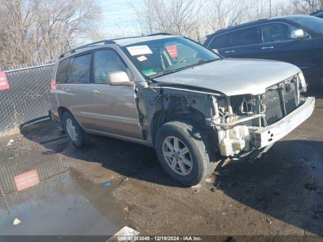  Salvage Toyota Highlander