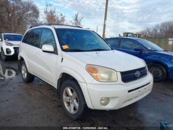  Salvage Toyota RAV4