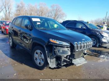  Salvage Jeep Cherokee