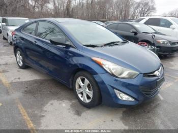  Salvage Hyundai ELANTRA