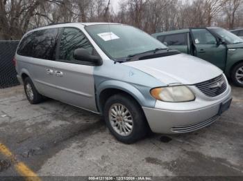  Salvage Chrysler Town & Country