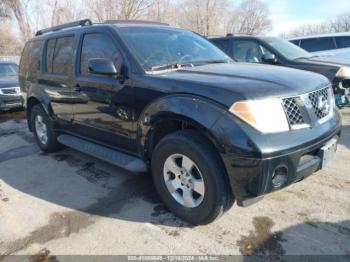  Salvage Nissan Pathfinder