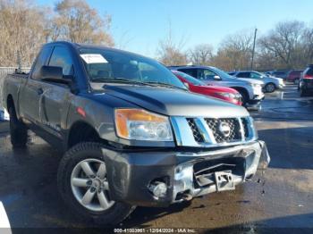  Salvage Nissan Titan