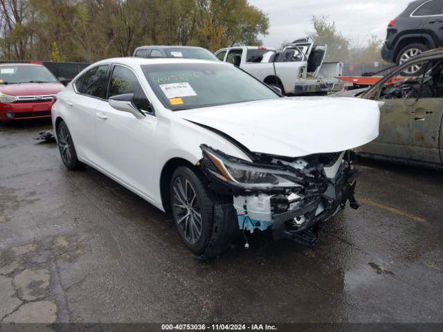  Salvage Lexus Es