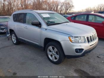  Salvage Jeep Compass