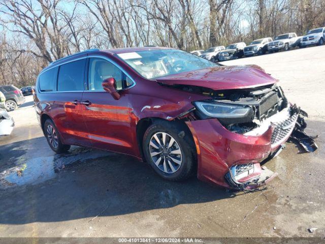  Salvage Chrysler Pacifica