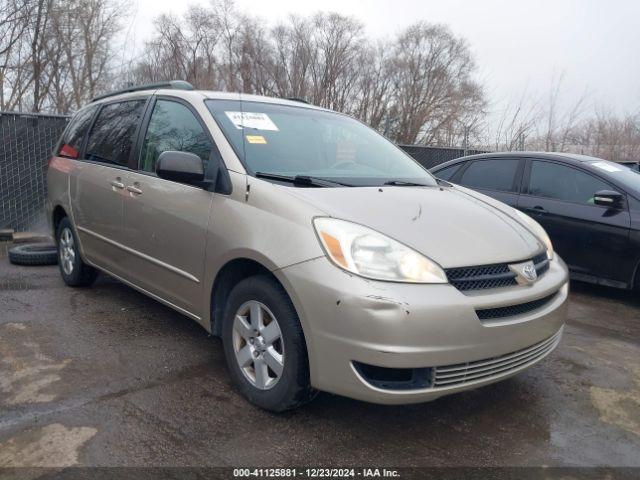  Salvage Toyota Sienna