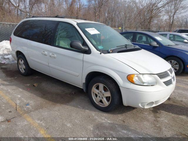  Salvage Dodge Grand Caravan