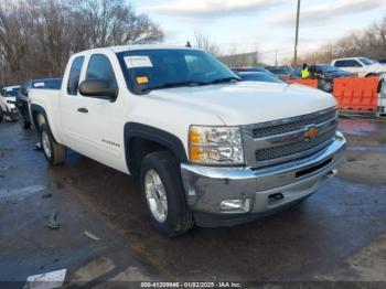  Salvage Chevrolet Silverado 1500