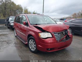  Salvage Chrysler Town & Country